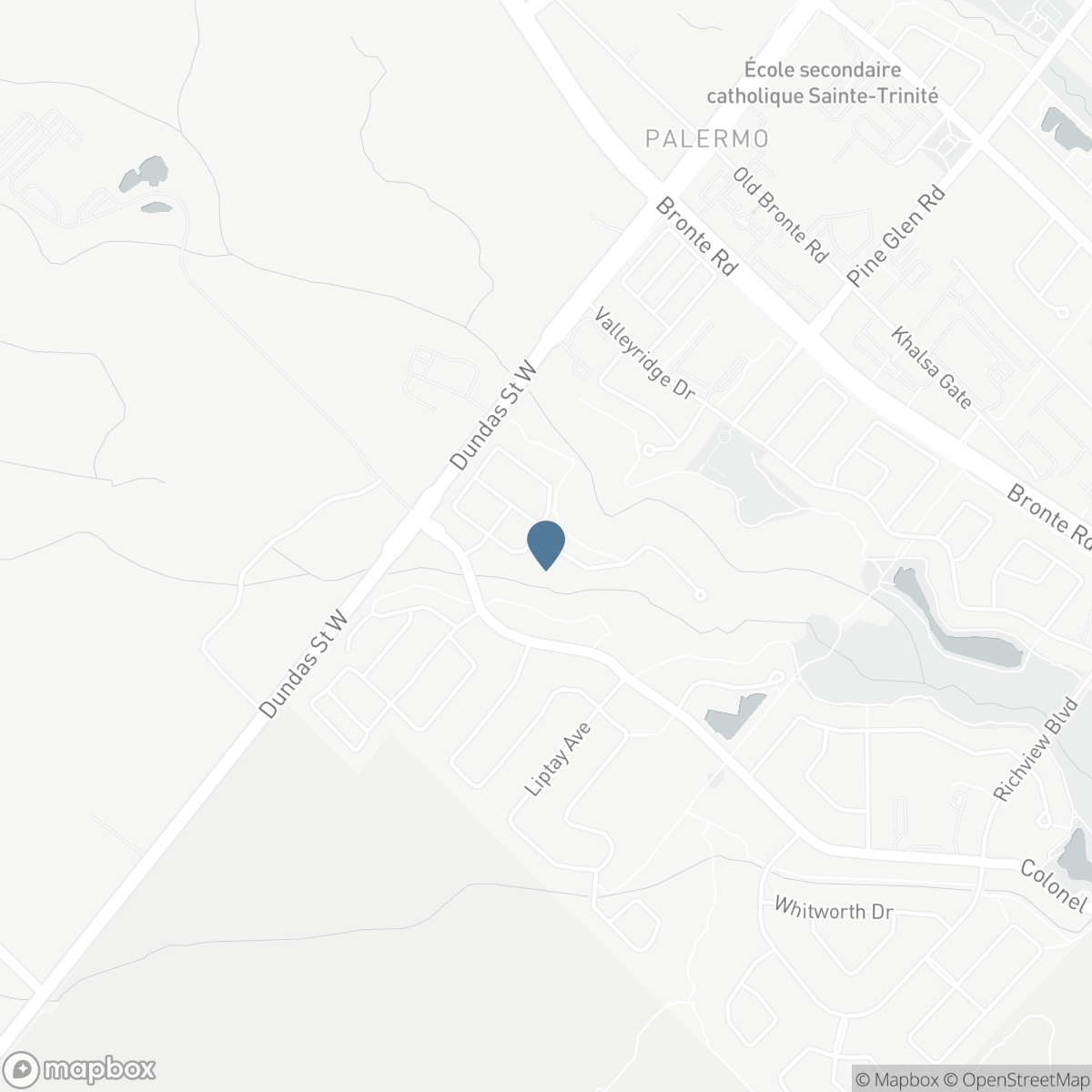 2444 CHATEAU COMMON, Oakville, Ontario L6M 0S1